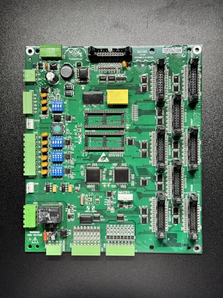 Tarjeta MCO4S de control de movimiento para elevadores ThyssenKrupp